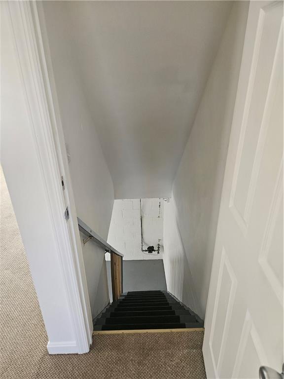 812 Westbury Road, Unit B North Versailles, PA 15137 - Photo 22 of 29