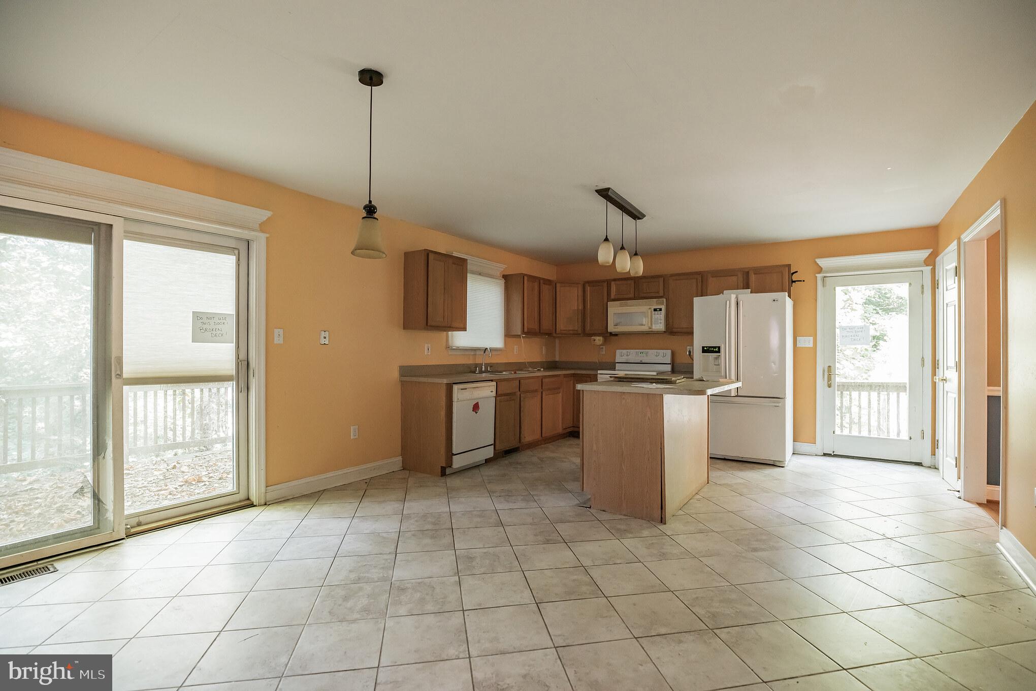 8429 Ridge View Road Lusby, MD 20657 - Photo 4 of 18 Gallery Image 4
