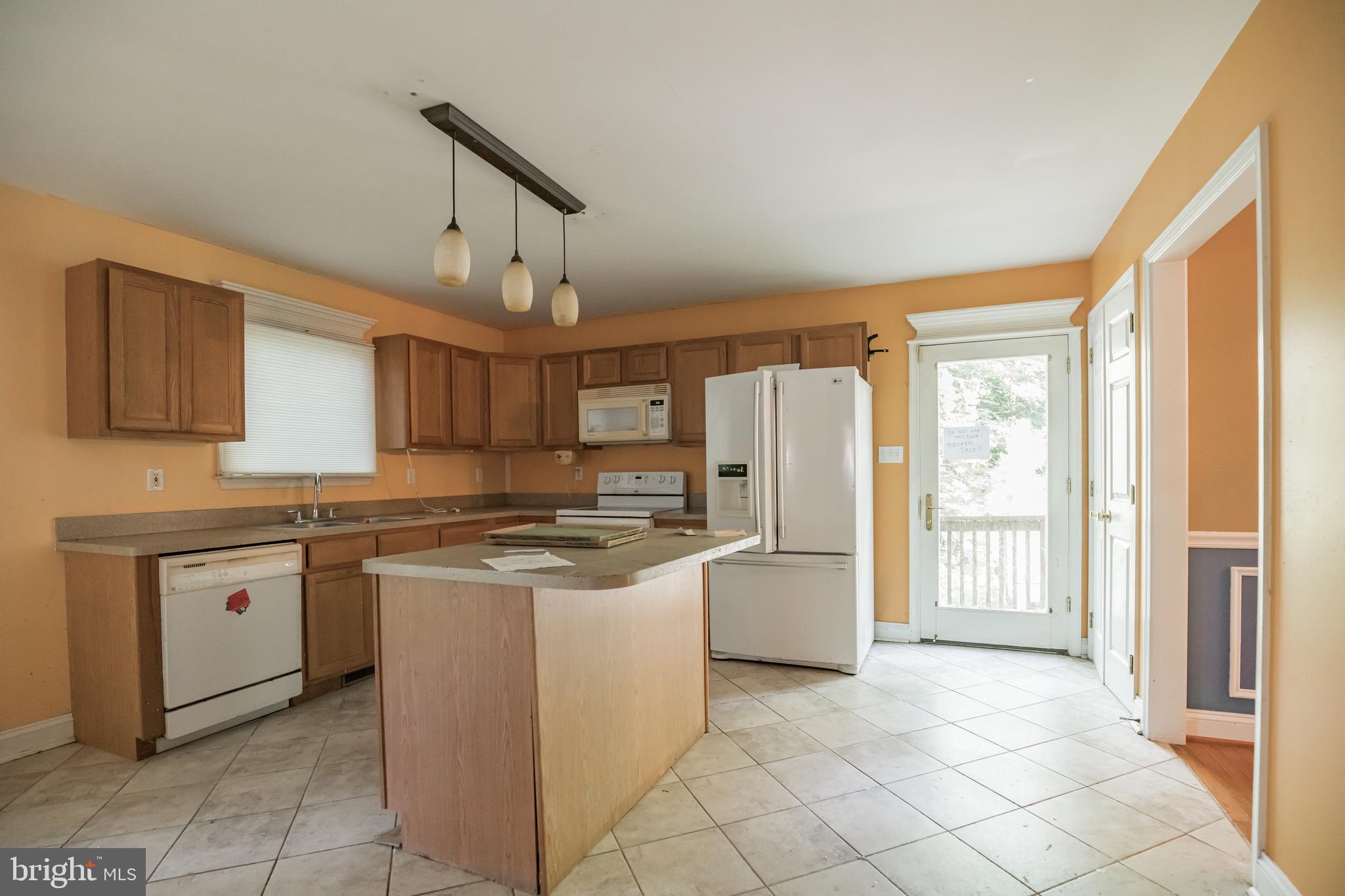 8429 Ridge View Road Lusby, MD 20657 - Photo 5 of 18 Gallery Image 5