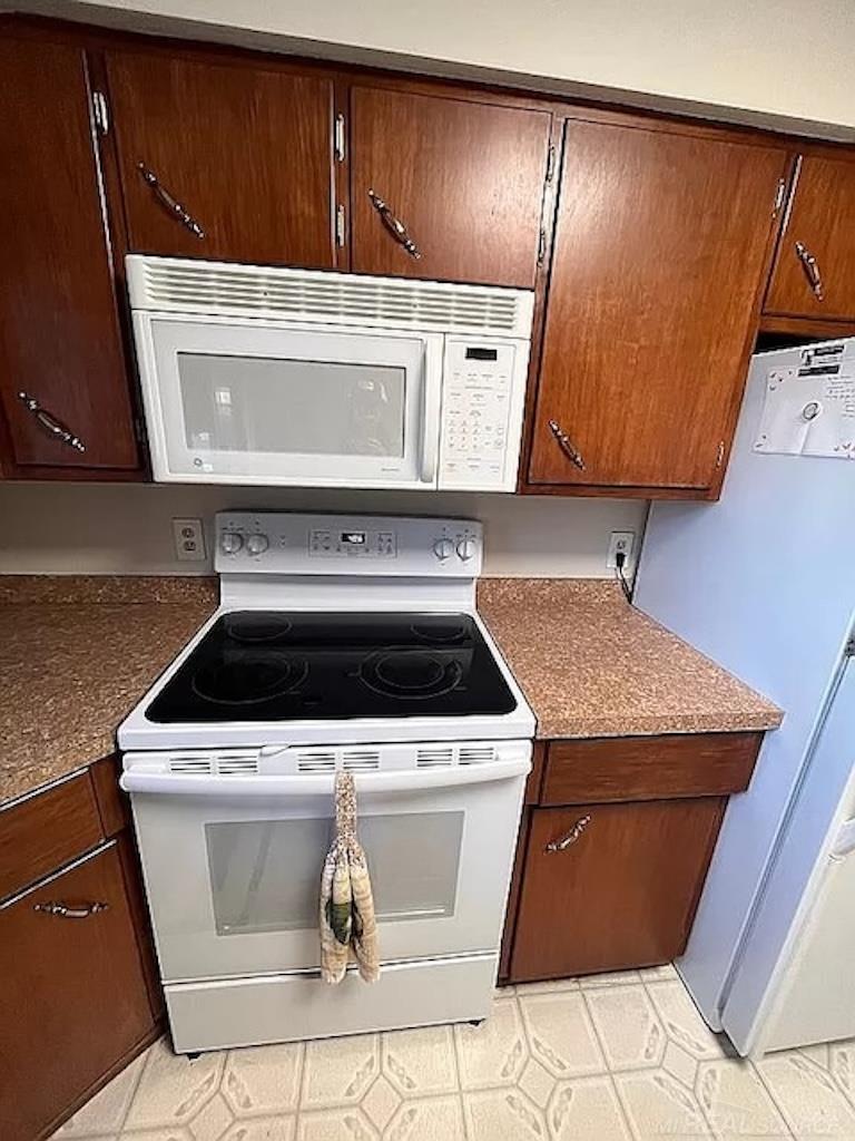 3361 Lake George Road West Branch, MI 48661 - Photo 16 of 57 50135107-84a6fdf9-243c-40c6-9cbe-2c1fa02d4db2.JPG