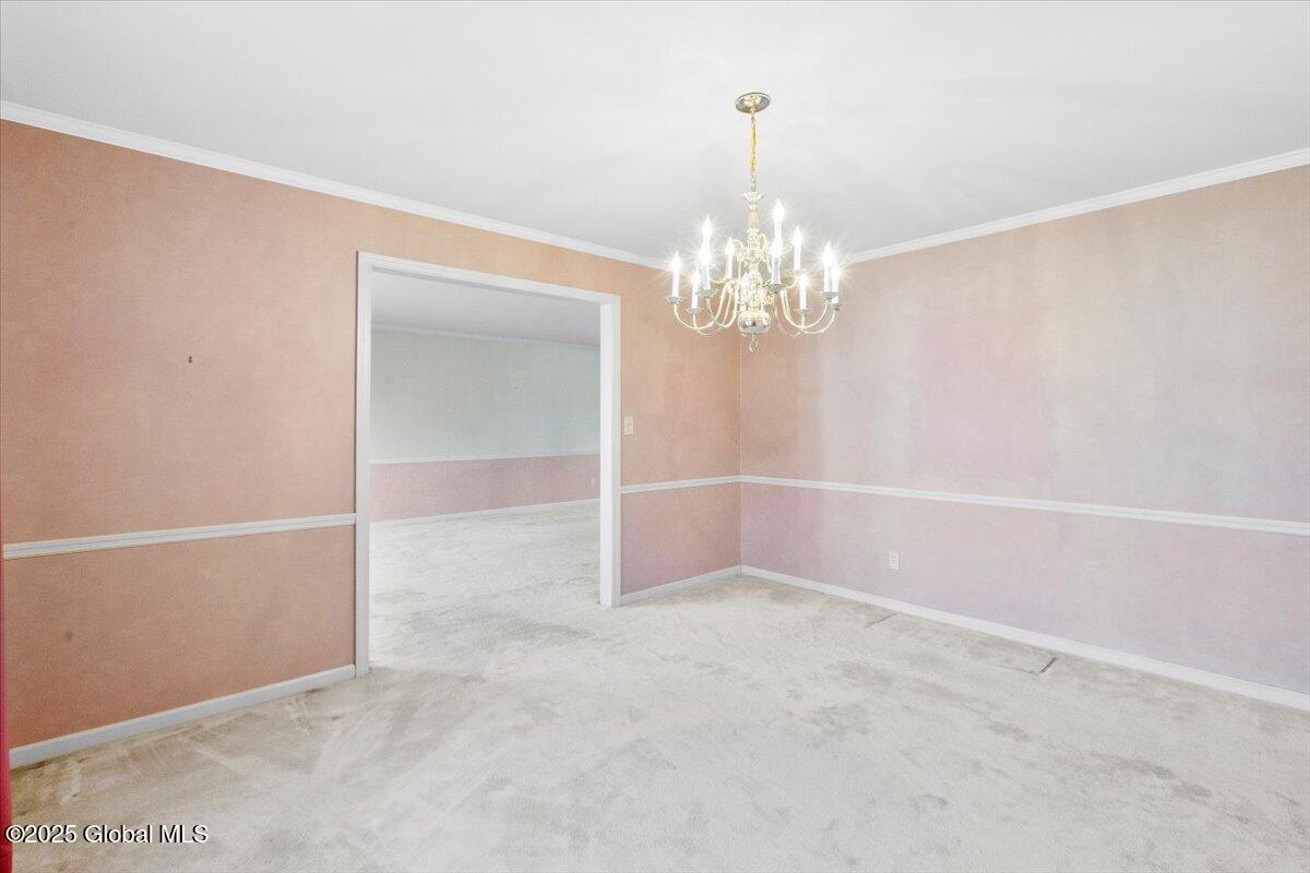 8 Harding Street Albany, NY 12208 - Photo 11 of 36 12-MW2_4512