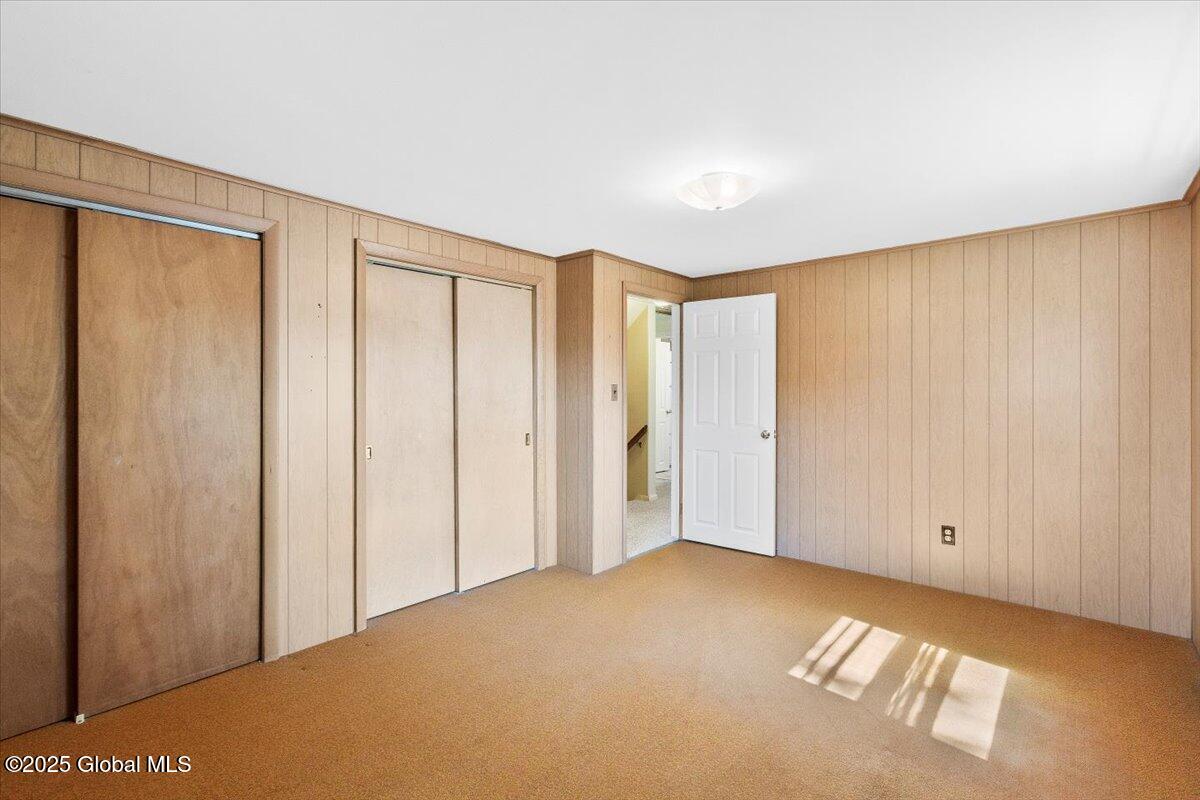 8 Harding Street Albany, NY 12208 - Photo 30 of 36 33-MW2_4628