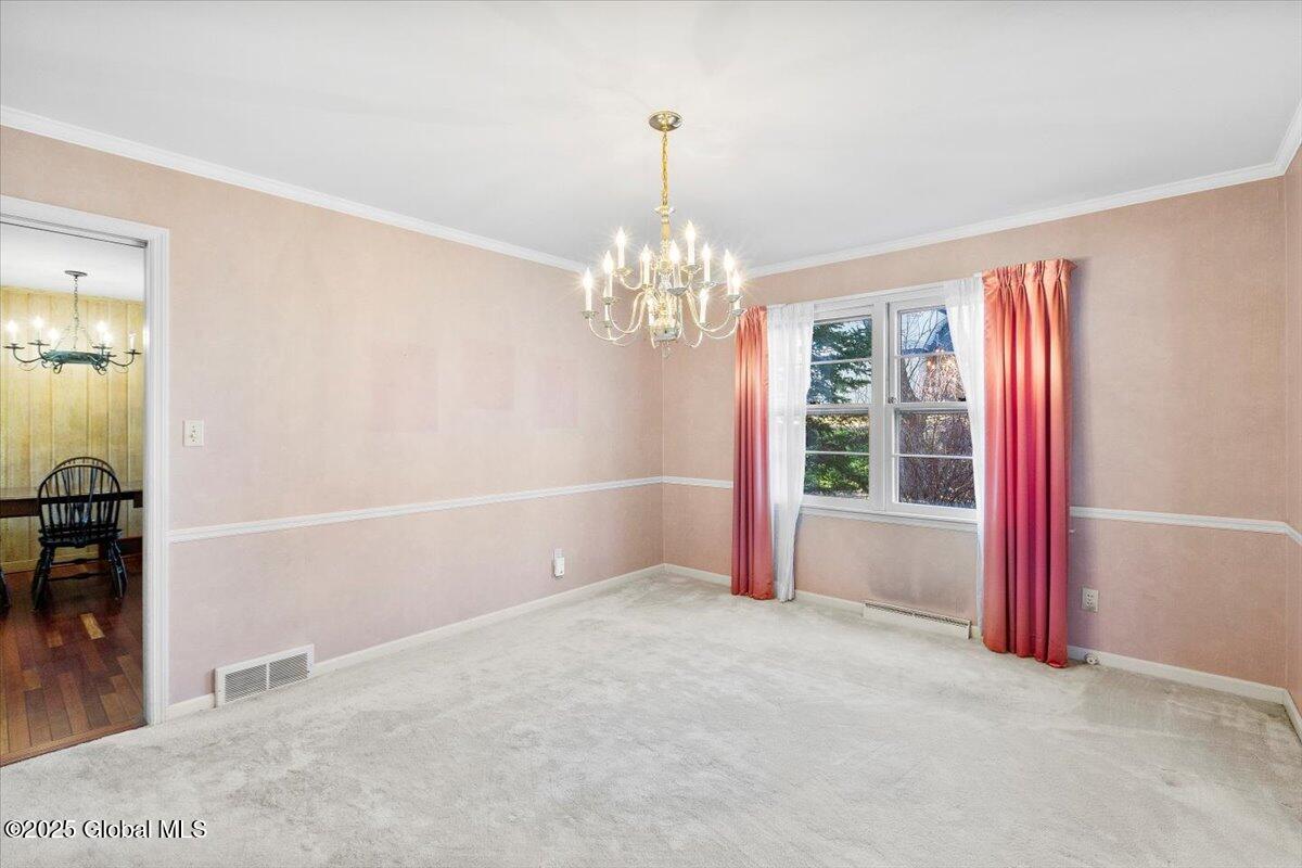 8 Harding Street Albany, NY 12208 - Photo 10 of 36 11-MW2_4507