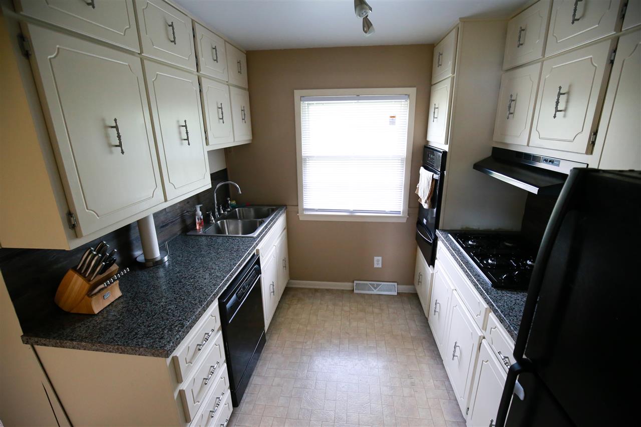 1724 Reed Road Fort Wayne, IN 46815 - Photo 4 of 17 Gallery Image 4