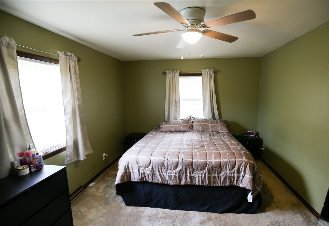 1724 Reed Road Fort Wayne, IN 46815 - Photo 9 of 17 Gallery Image 9