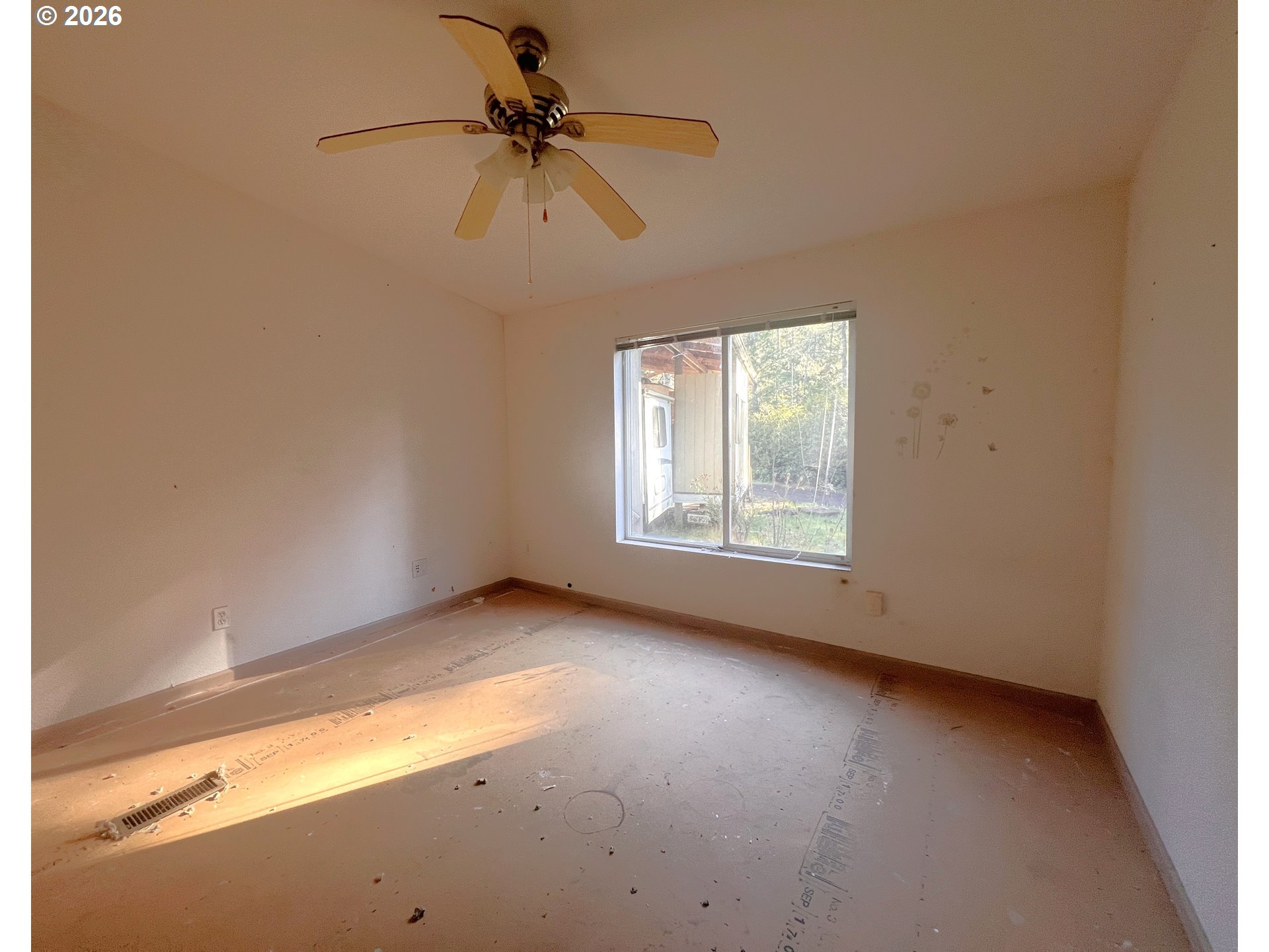 55769 Prosper Jct Road Bandon, OR 97411 - Photo 22 of 30 Bedroom