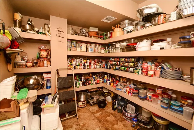 $2,100,000 | 475 Catfish Lane, Lockhart, TX 78644