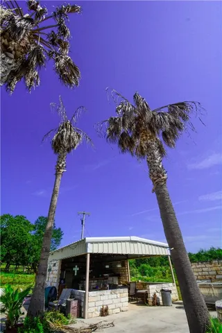 $2,100,000 | 475 Catfish Lane, Lockhart, TX 78644