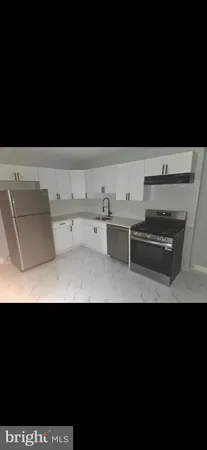 $2,200 | 51 Vine Street, Trenton, NJ 08638