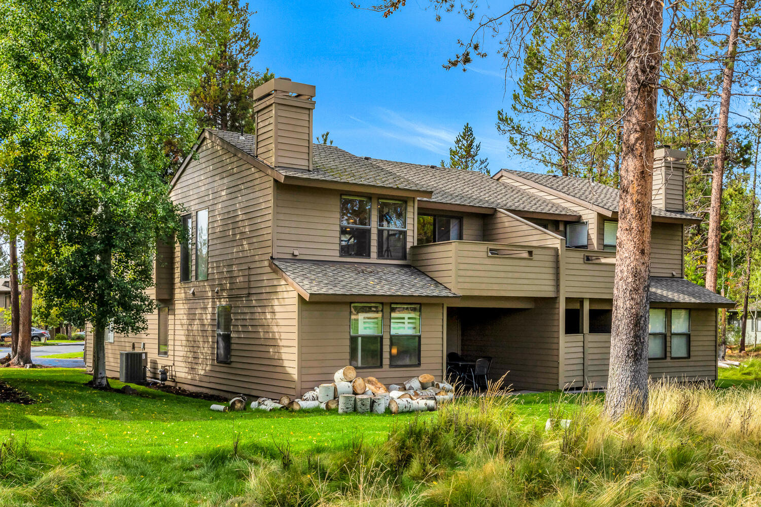17812 West Core Road, Unit 29 Sunriver, OR 97707 - Photo 20 of 24 Exterior Back