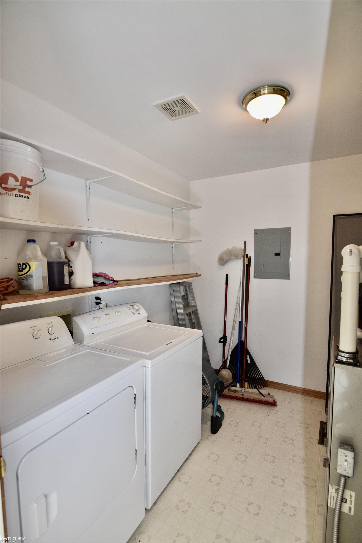 9581 Sparling Road Goodells, MI 48027 - Photo 16 of 27 laundry / utility room