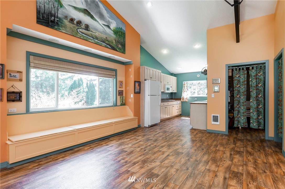 177 Shelton Road Randle, WA 98377 - Photo 35 of 40 Gallery Image 35