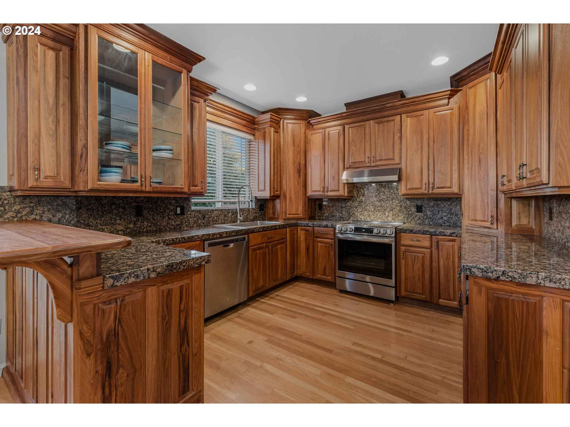 19924 Southeast 6th Way Camas, WA 98607 - Photo 13 of 47 Gallery Image 13