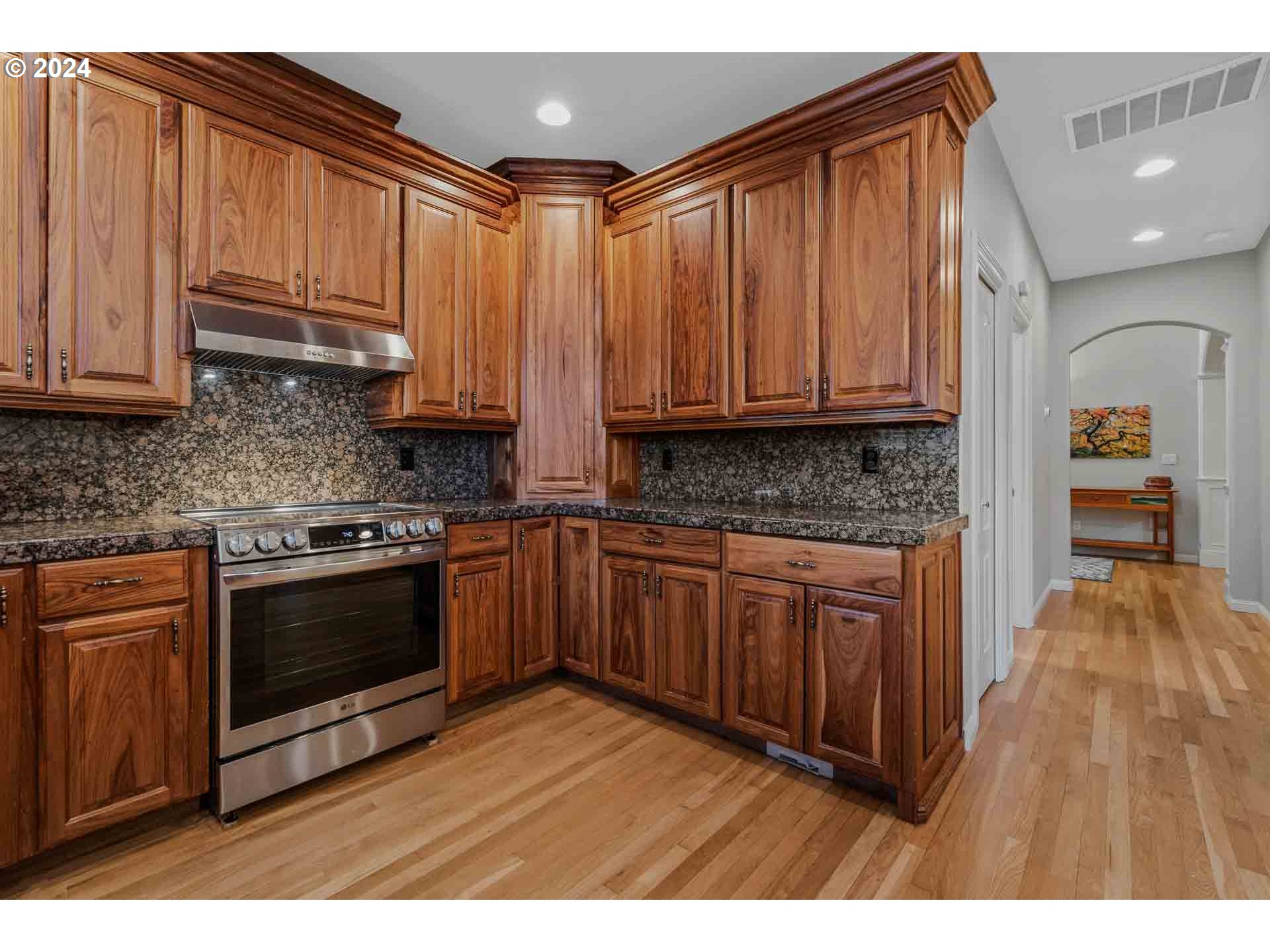 19924 Southeast 6th Way Camas, WA 98607 - Photo 14 of 47 Gallery Image 14