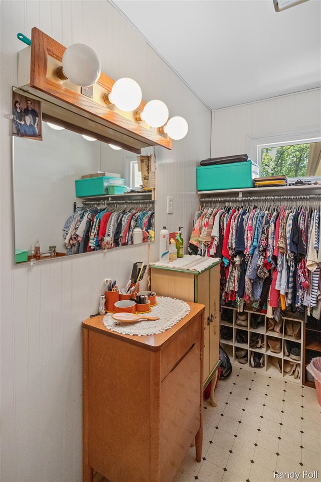 302 South Brooks Road Muskegon, MI 49442 - Photo 18 of 27 Gallery Image 18