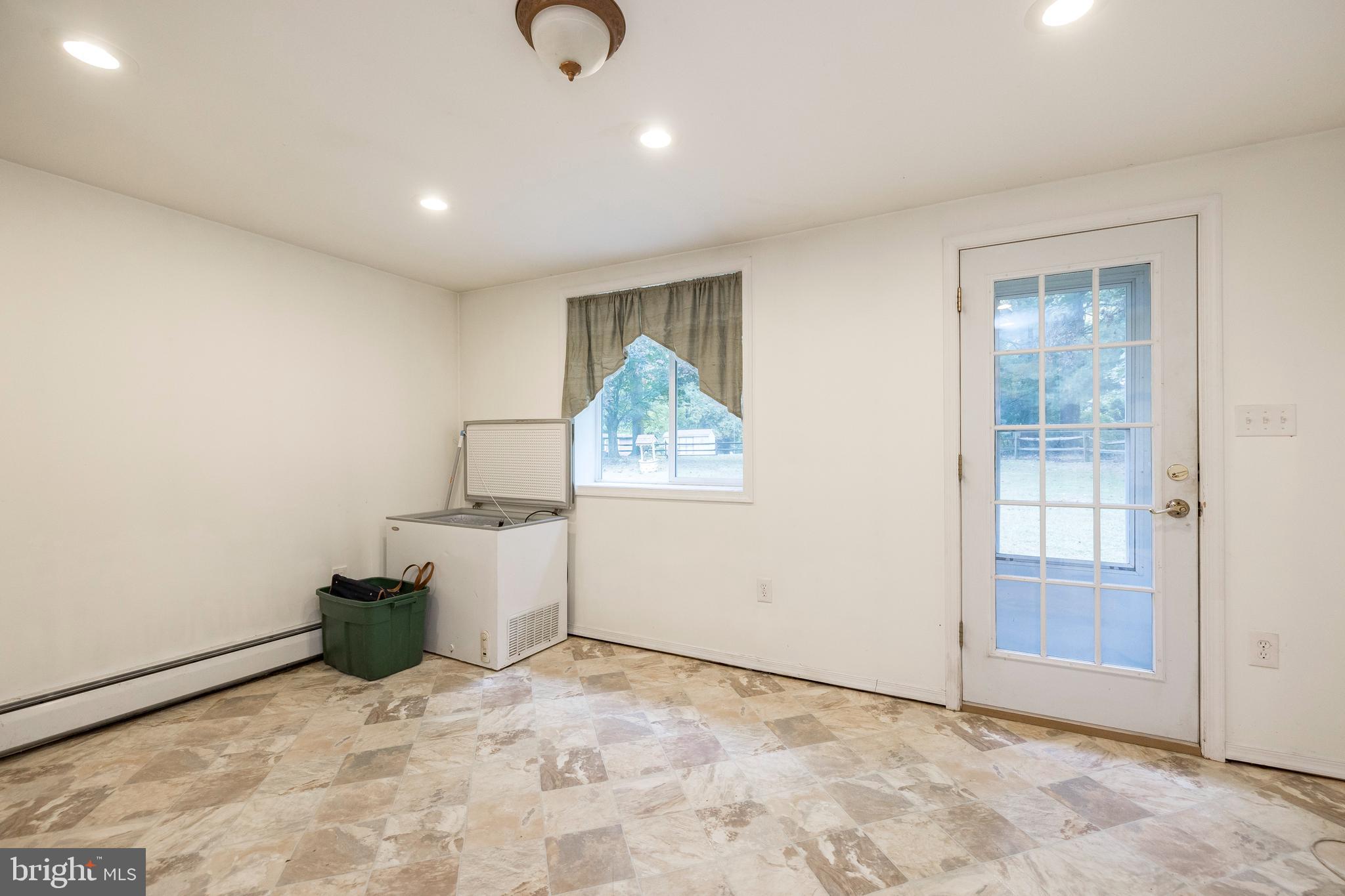 1042 Hopewell Road Downingtown, PA 19335 - Photo 21 of 36 Gallery Image 21