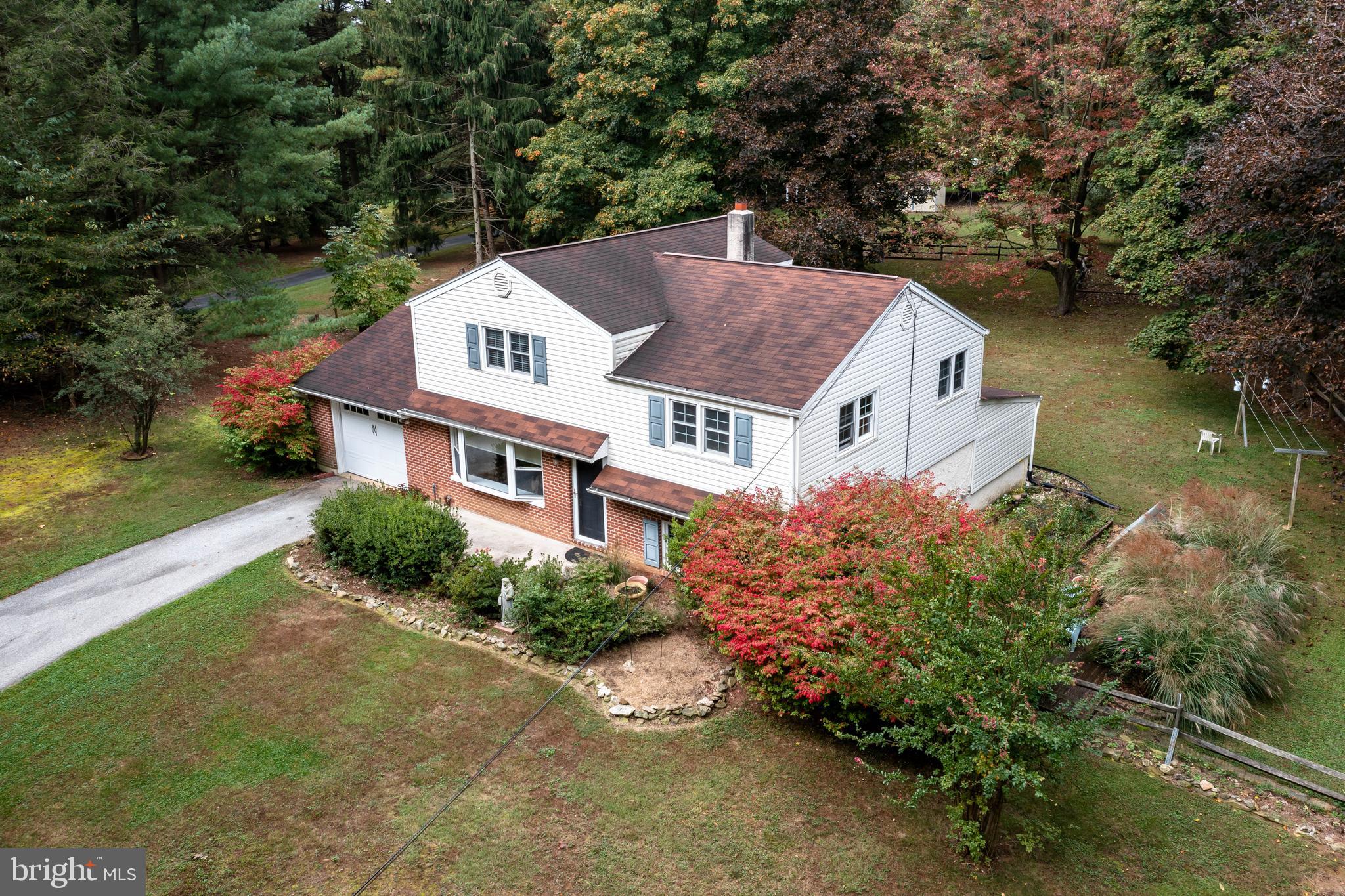 1042 Hopewell Road Downingtown, PA 19335 - Photo 26 of 36 Gallery Image 26