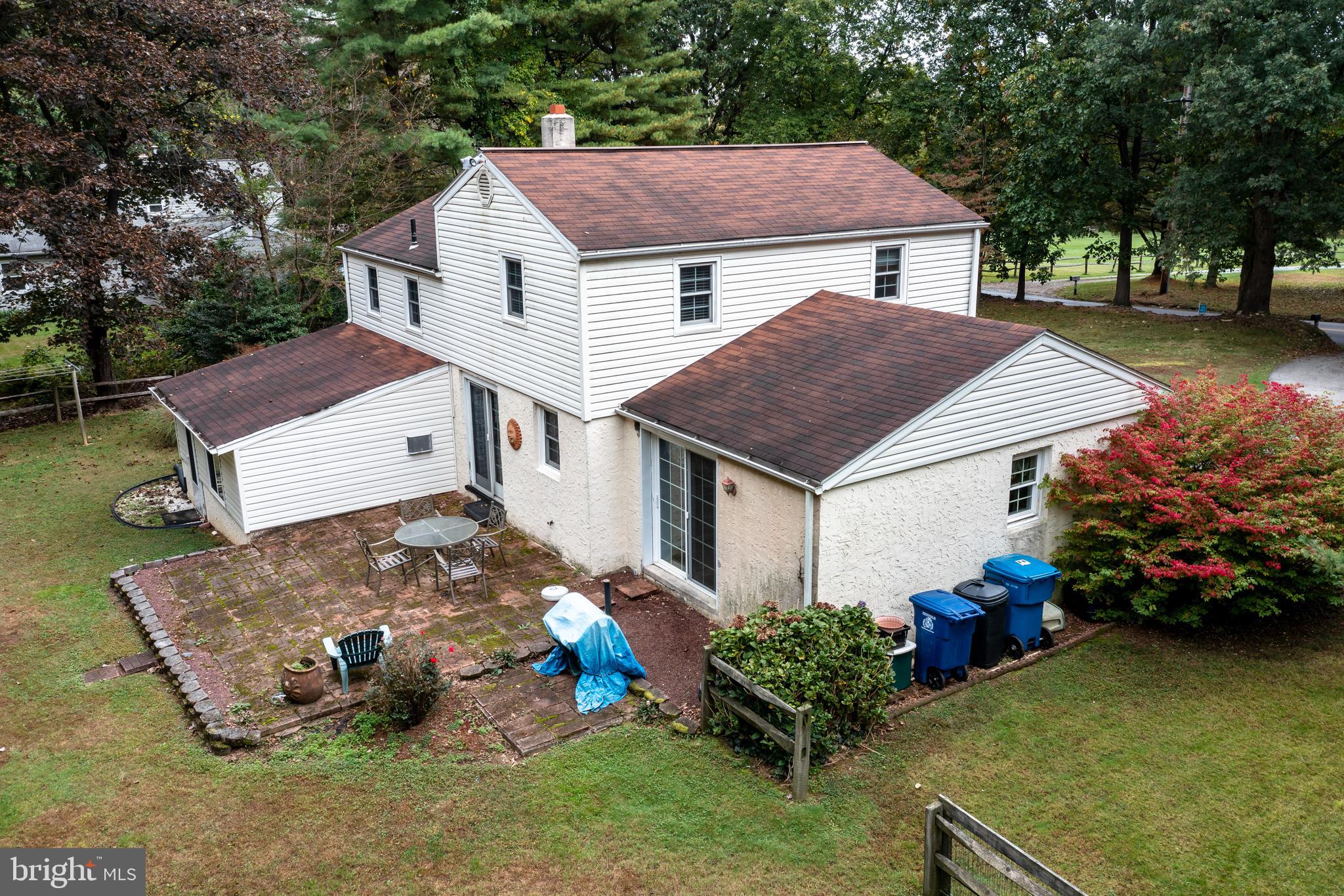 1042 Hopewell Road Downingtown, PA 19335 - Photo 27 of 36 Gallery Image 27