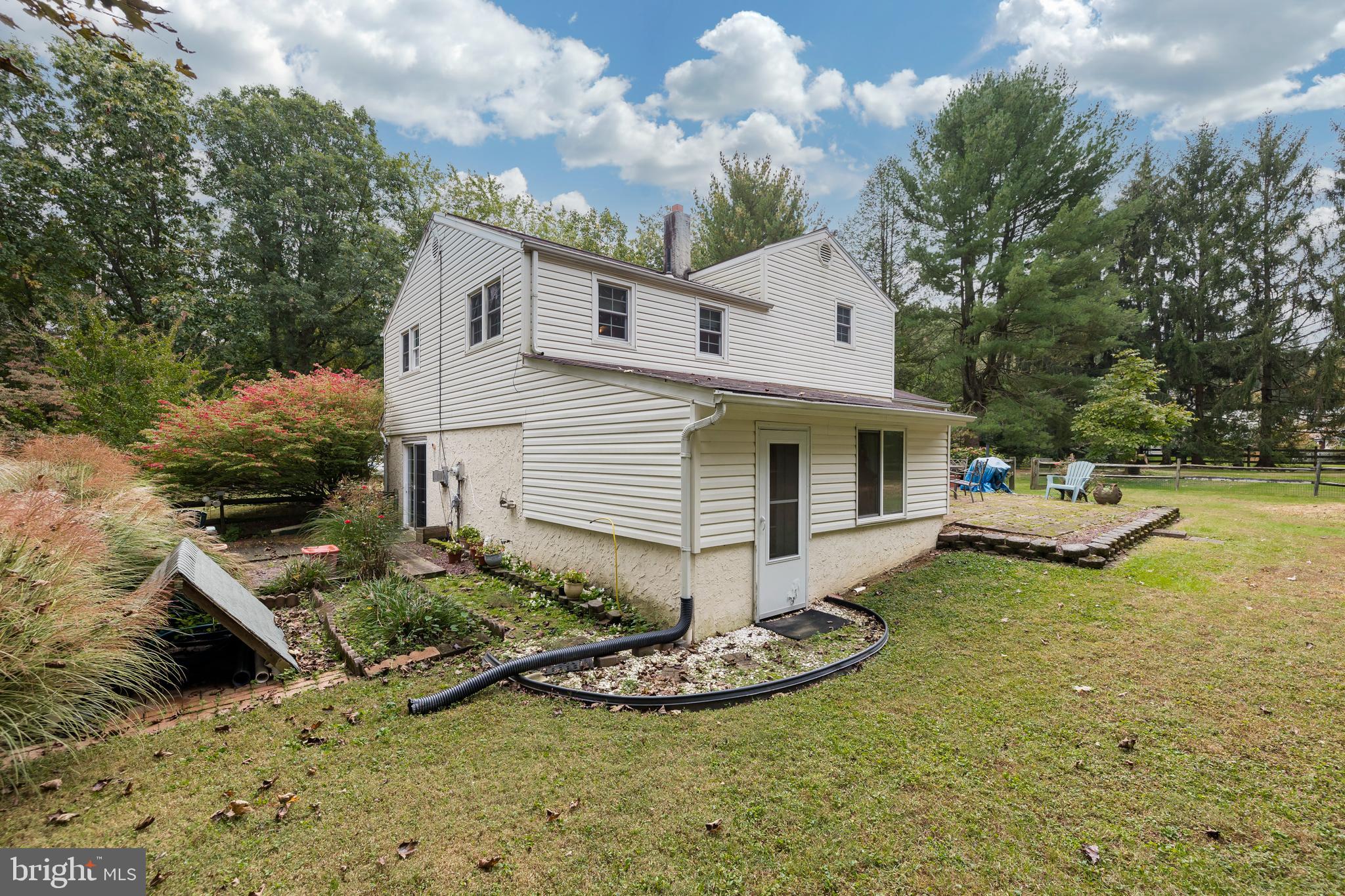 1042 Hopewell Road Downingtown, PA 19335 - Photo 28 of 36 Gallery Image 28