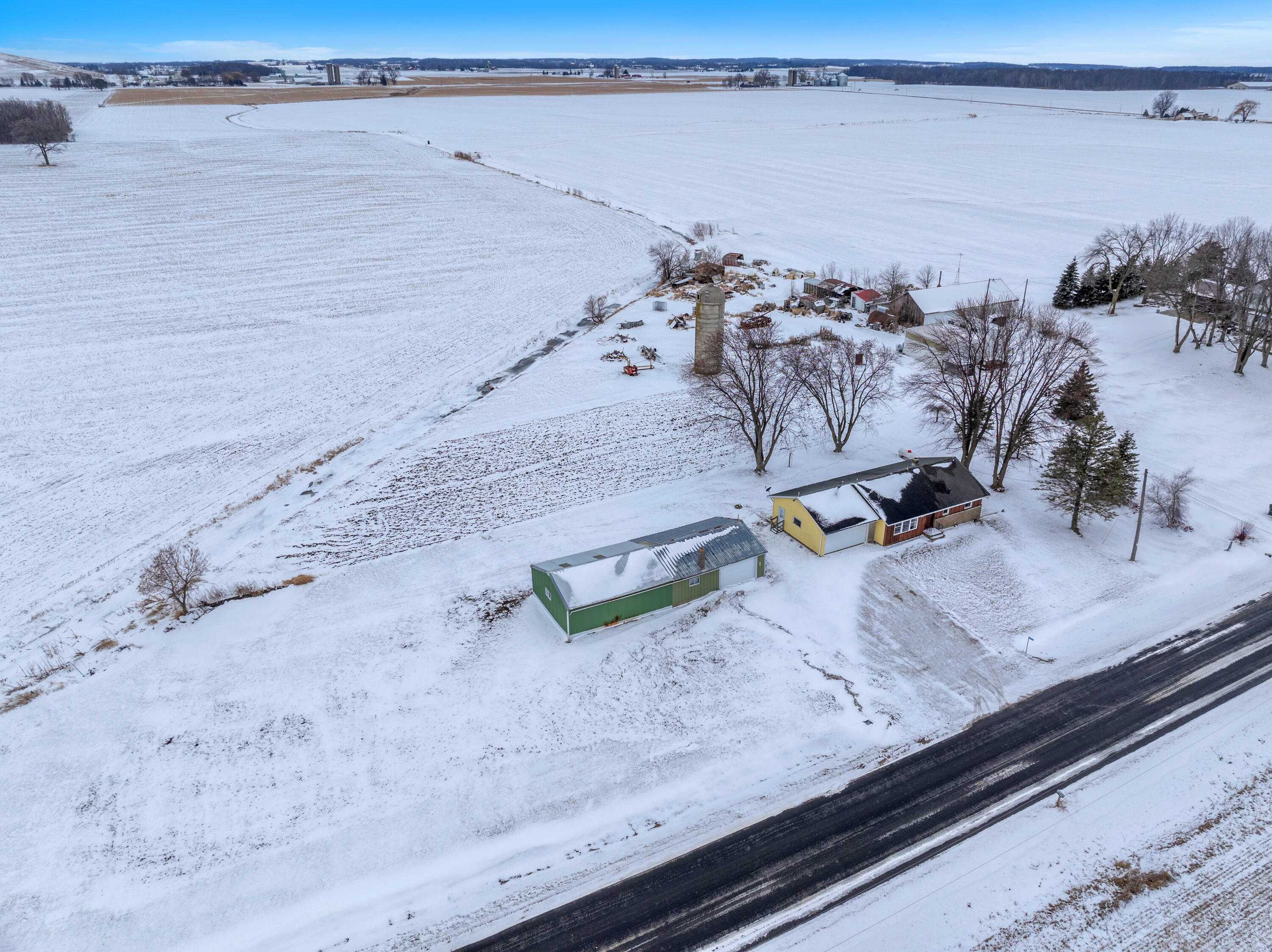 W3121 Faro Springs Road Hilbert, WI 54129 - Photo 29 of 34 Birdseye Aerial 1-1