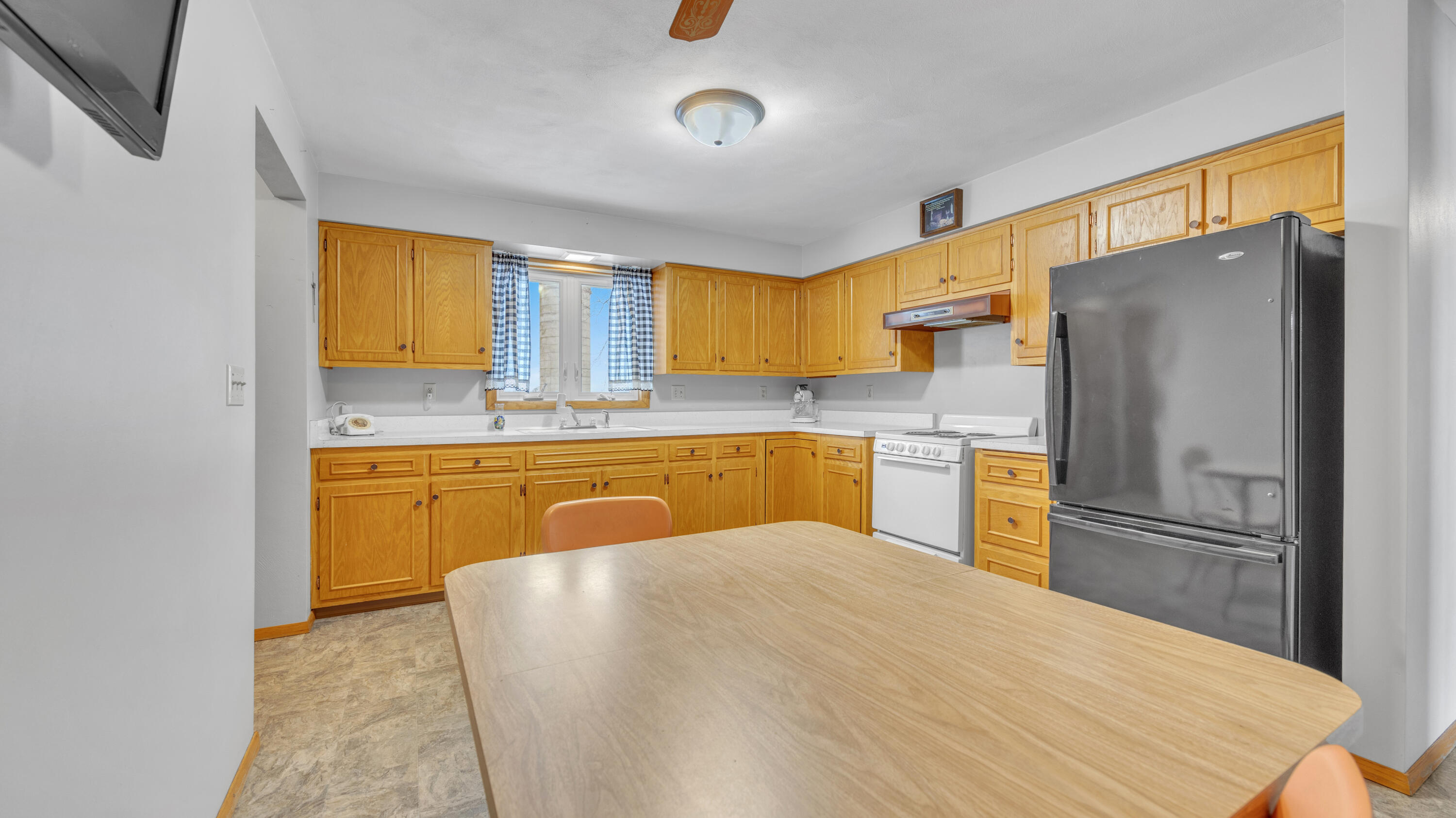 W3121 Faro Springs Road Hilbert, WI 54129 - Photo 7 of 34 Kitchen 1-2