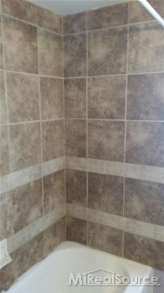 3512 Normandy Road Royal Oak, MI 48073 - Photo 14 of 20