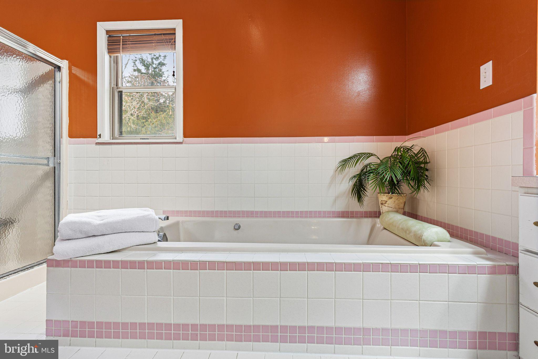 1273 Quarry Commons Drive Yardley, PA 19067 - Photo 35 of 48 Primary bath