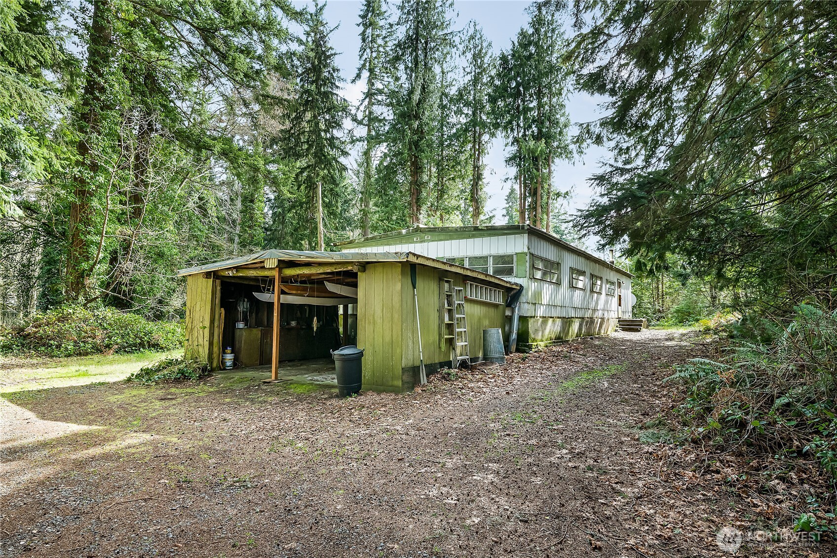 29620 Parcells Road Northeast Kingston, WA 98346 - Photo 6 of 27 Gallery Image 6