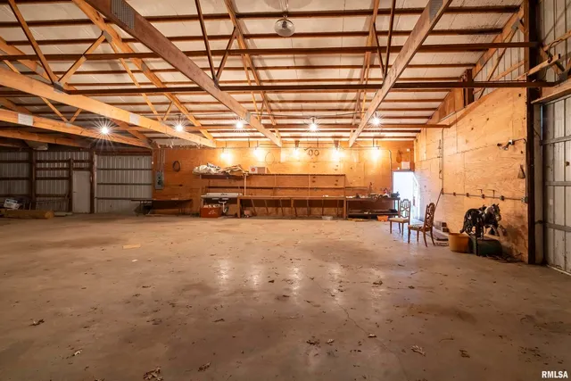 $329,000 | 1250 East Park Street, Carbondale, IL 62901