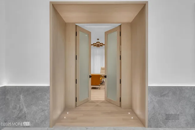 $12,000,000 | 2 Jim Lynch Drive, Elberon, NJ 07740