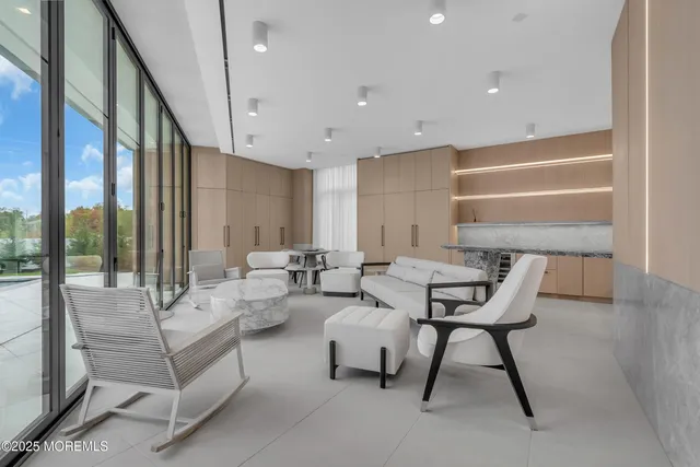 $12,000,000 | 2 Jim Lynch Drive, Elberon, NJ 07740