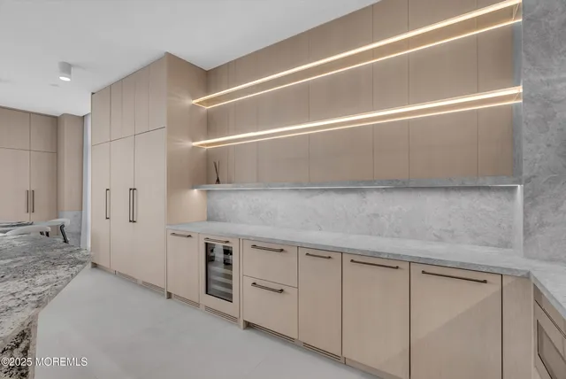 $12,000,000 | 2 Jim Lynch Drive, Elberon, NJ 07740