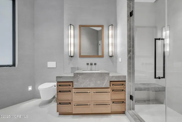 $12,000,000 | 2 Jim Lynch Drive, Elberon, NJ 07740