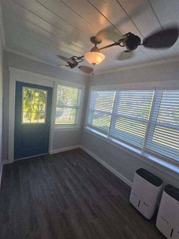 107 29th Street Holmes Beach, FL 34217 - Photo 6 of 13 a view of an empty room with a window