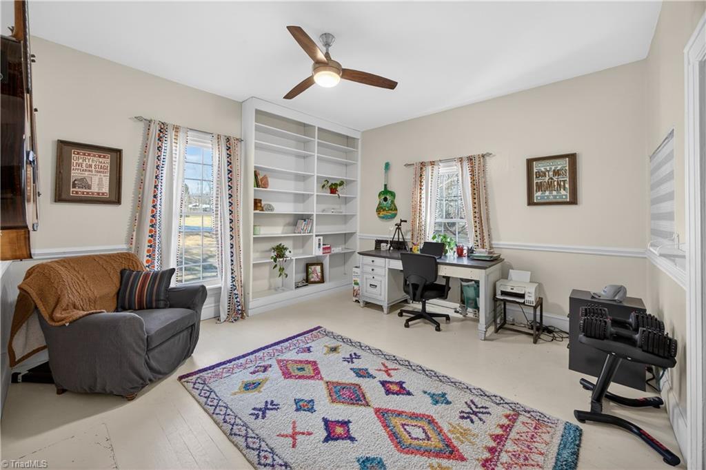 2500 Mt Hope Church Road Whitsett, NC 27377 - Photo 11 of 30