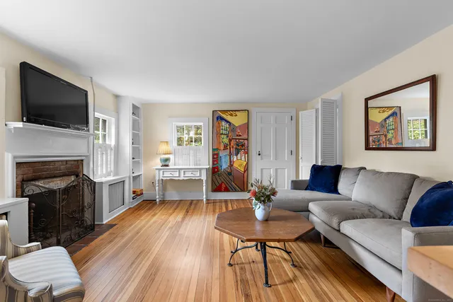 $570,000 | 2993 High Ridge Road, Stamford, CT 06903