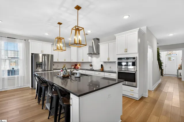 $479,000 | 109 Woodcross Drive, Simpsonville, SC 29681