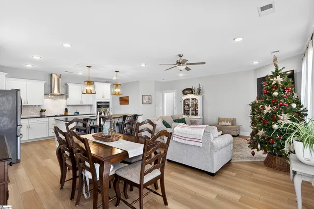 $479,000 | 109 Woodcross Drive, Simpsonville, SC 29681