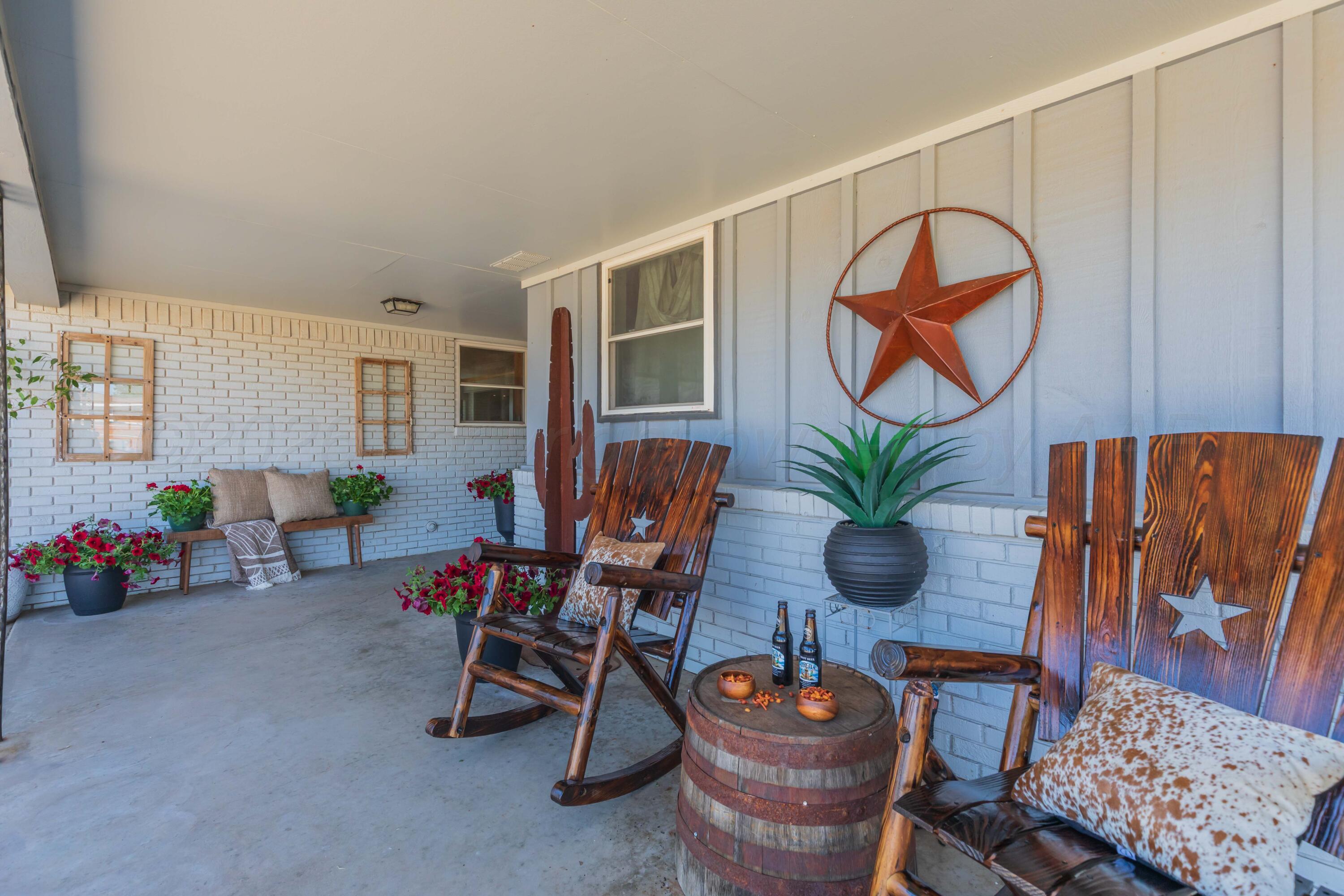 1201 West McCormick Road Amarillo, TX 79118 - Photo 1 of 38 FRONT
