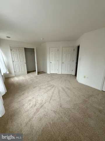 a view of a livingroom with an empty space