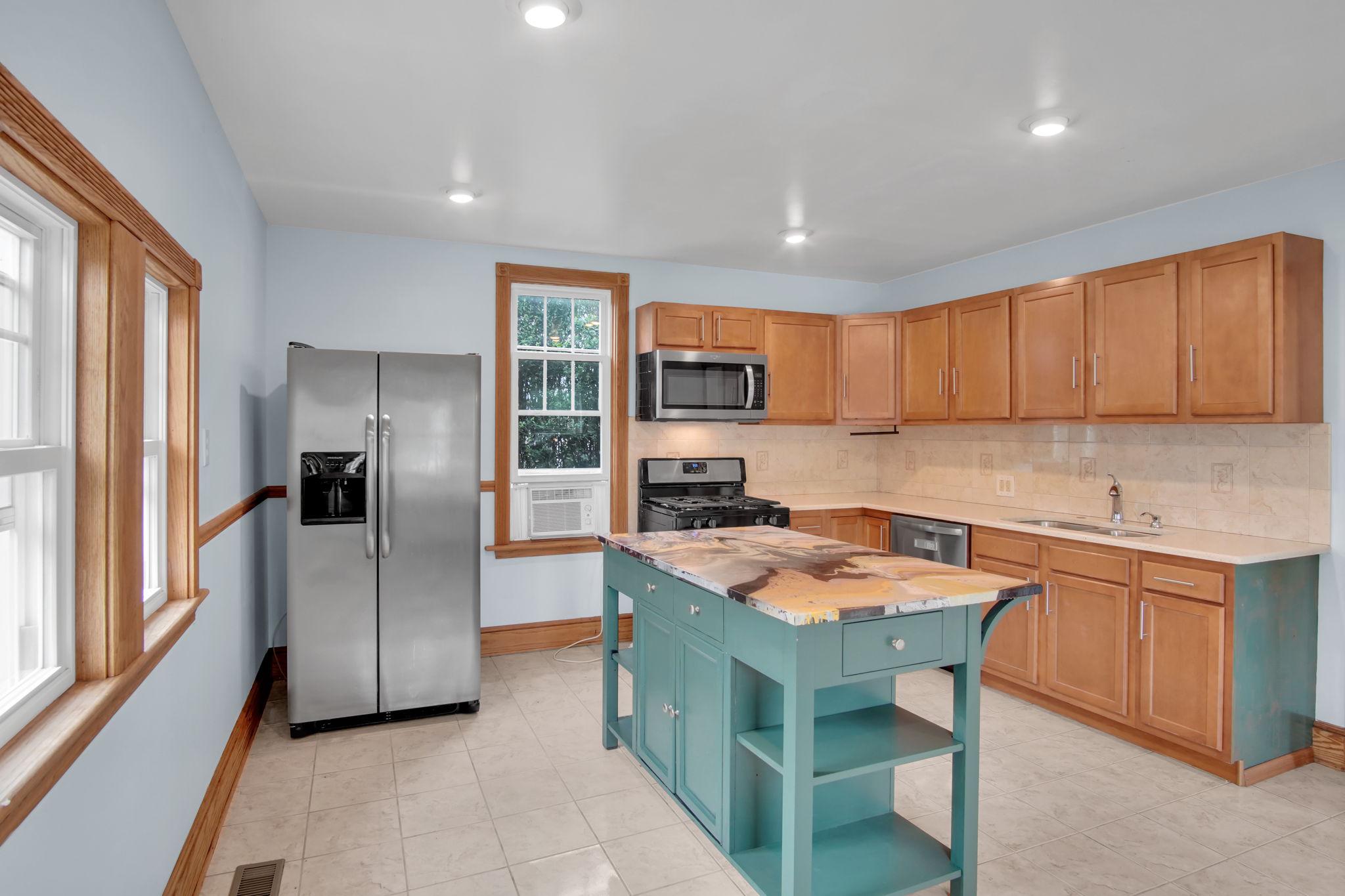 1976 Carlisle Road York, PA 17408 - Photo 14 of 39 Expansive kitchen with natural light
