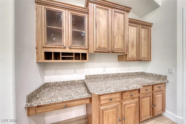 $1,000,000 | 211 Viewmont Drive, Henderson, NV 89015