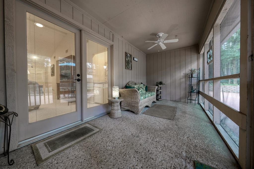 1649 Morningside Trail Hideaway, TX 75771 - Photo 18 of 40 a lobby with furniture and a glass door