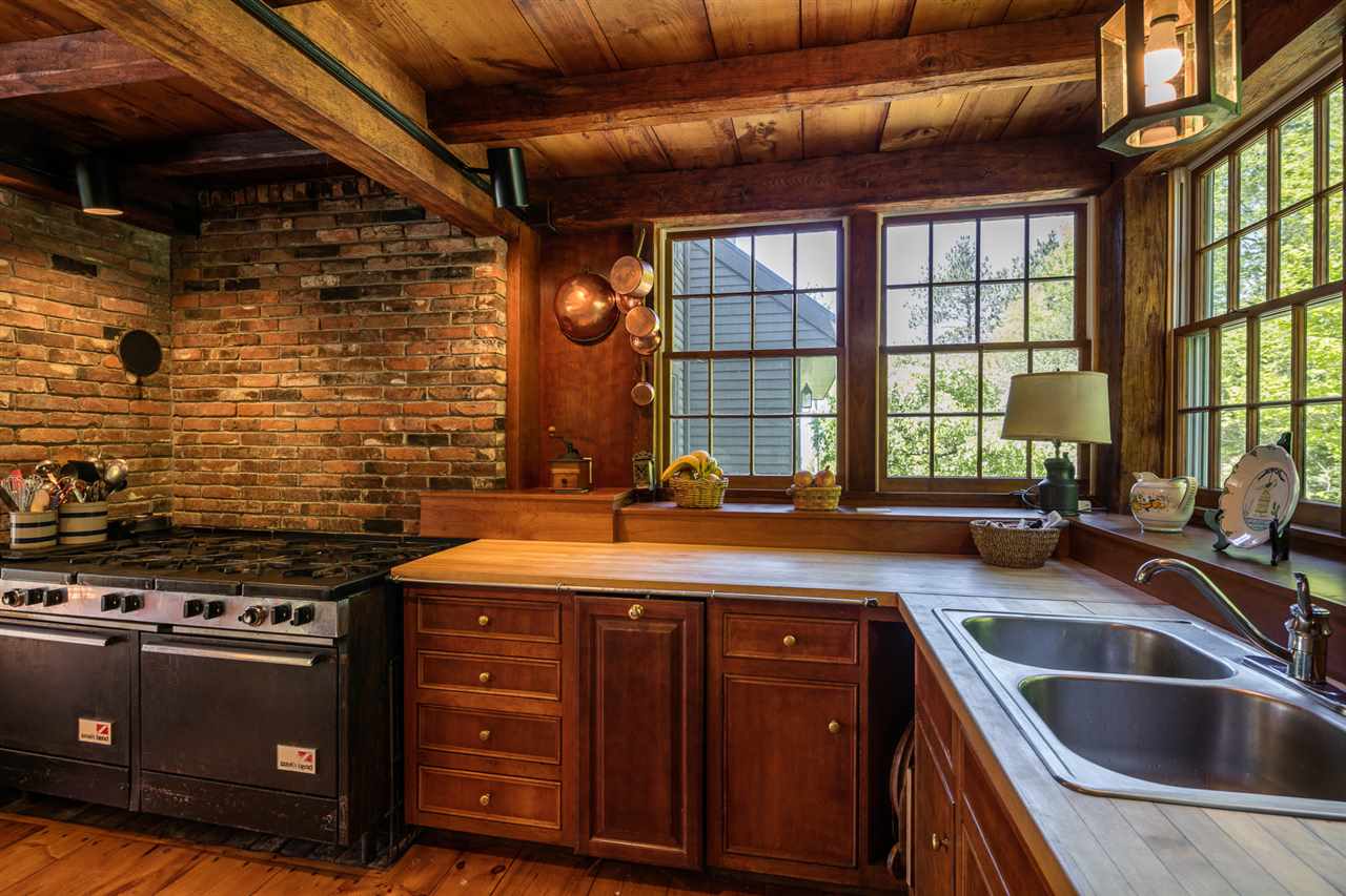 231 Dogford Road Hanover, NH 03750 - Photo 11 of 38 Gallery Image 11