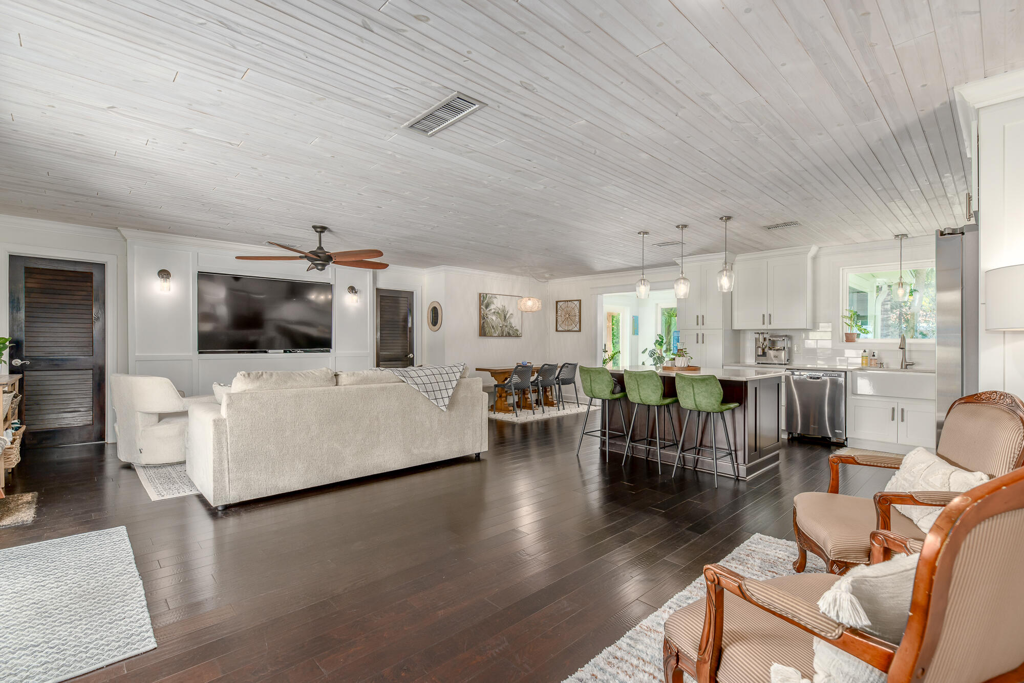 547 Southwest Riverview Street Stuart, FL 34994 - Photo 24 of 47 547 SW Riverview St, Stuart, FL 34994-10