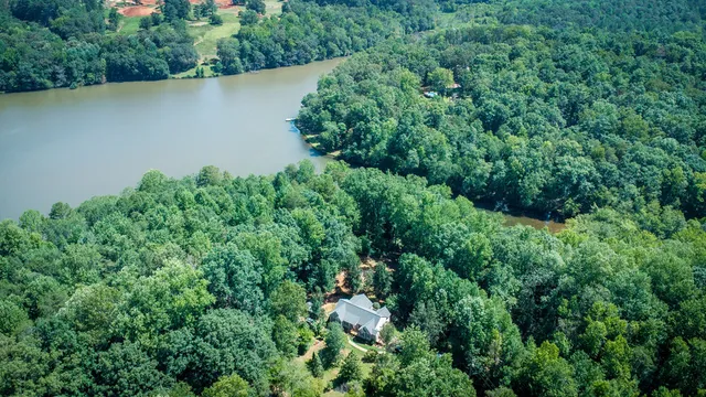 $399,900 | 284 Huntington Drive, Liberty, SC 29657