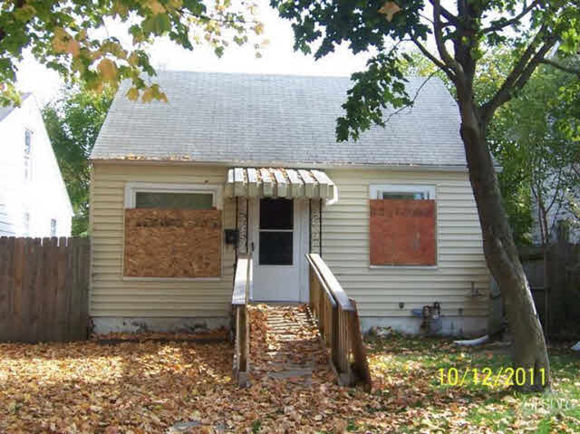 4035 Reed Street Fort Wayne, IN 46806 - Photo 1 of 15 Gallery Image 1