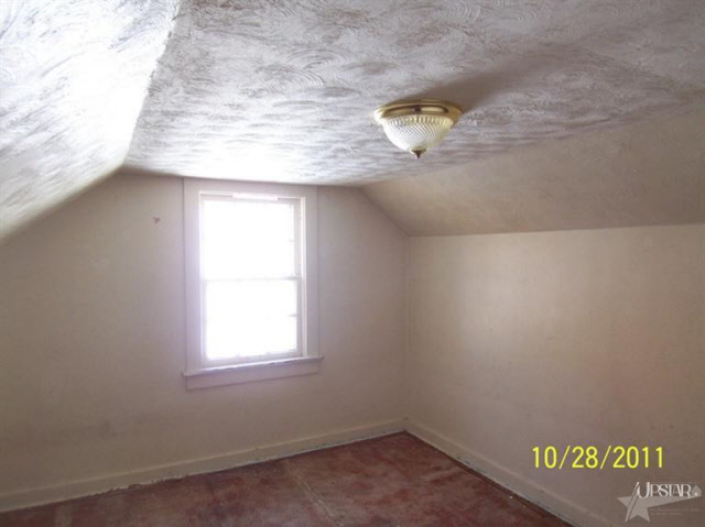 4035 Reed Street Fort Wayne, IN 46806 - Photo 8 of 15 Gallery Image 8
