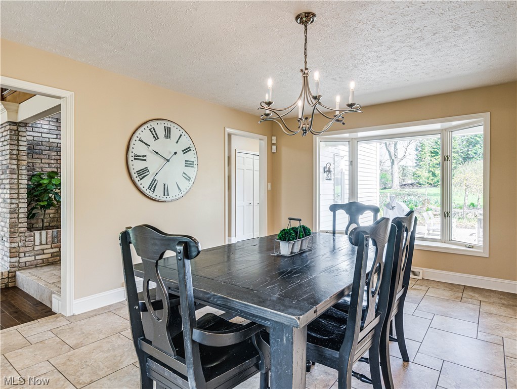 5468 Stow Road Hudson, OH 44236 - Photo 10 of 35 Gallery Image 10