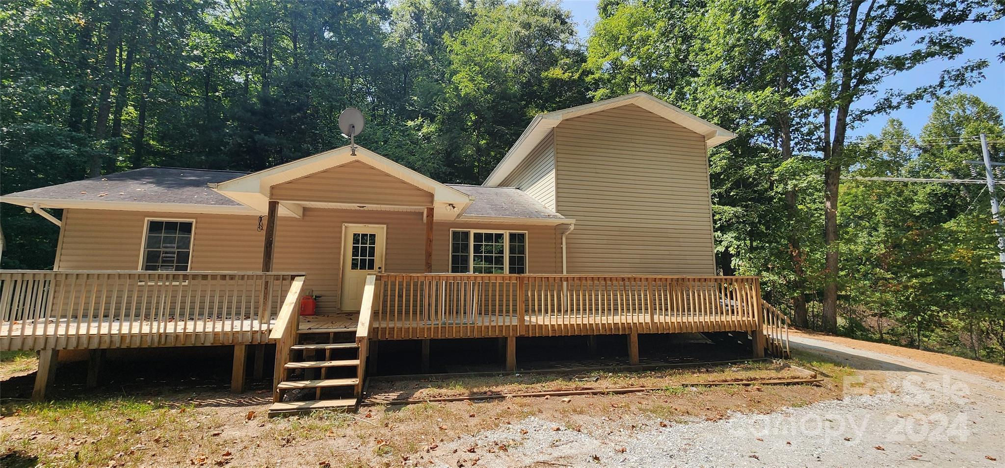 1900 Shook Cove Road Tuckasegee, NC 28783 - Photo 1 of 21 Gallery Image 1